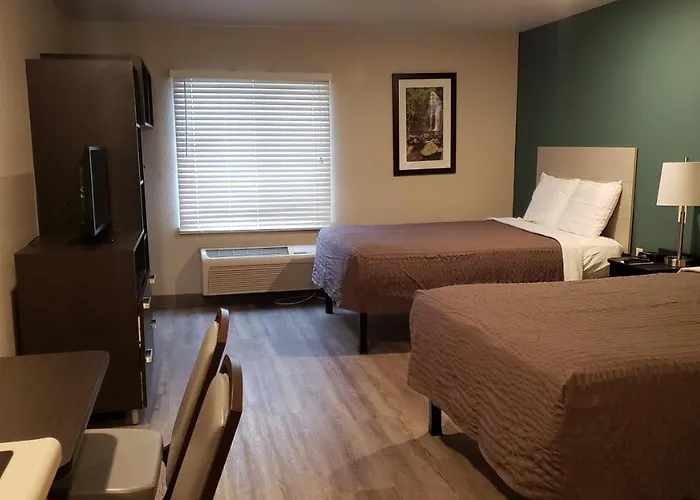 Woodspring Suites Kansas City Mission